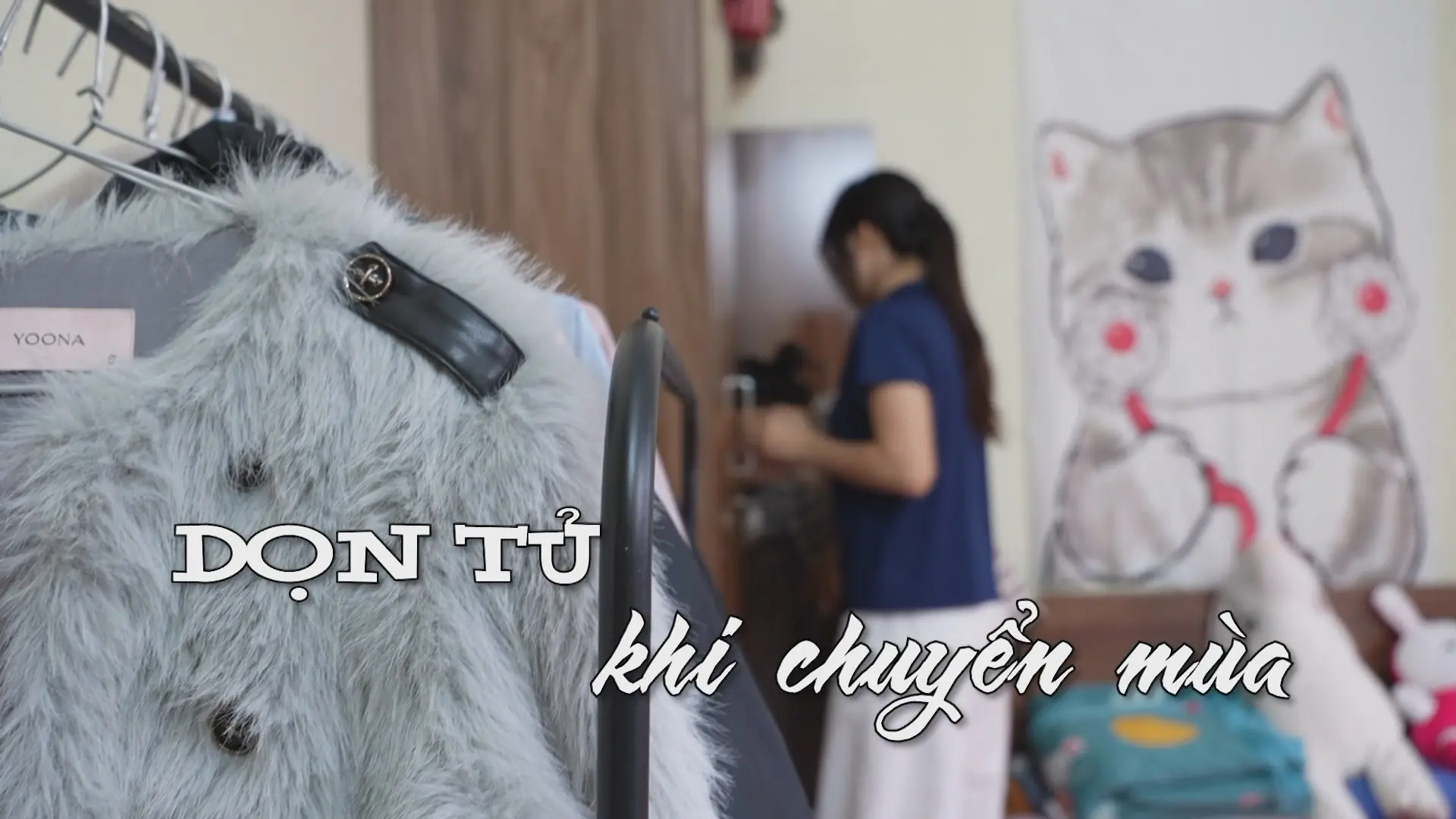 Dọn tủ khi chuyển mùa | Nhịp sống Hà Nội | 30/12/2025